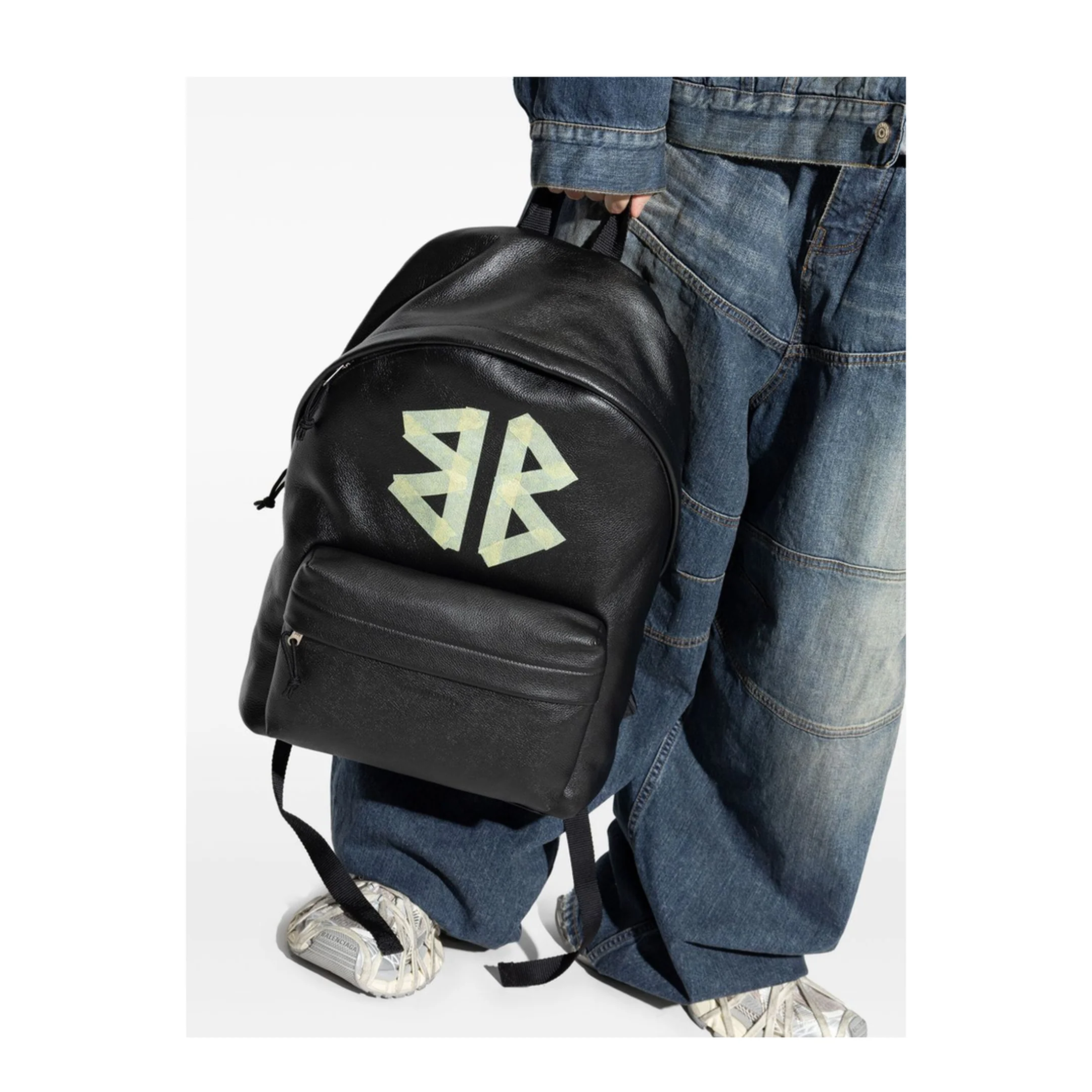 Explorer Backpack in Black - Image 4