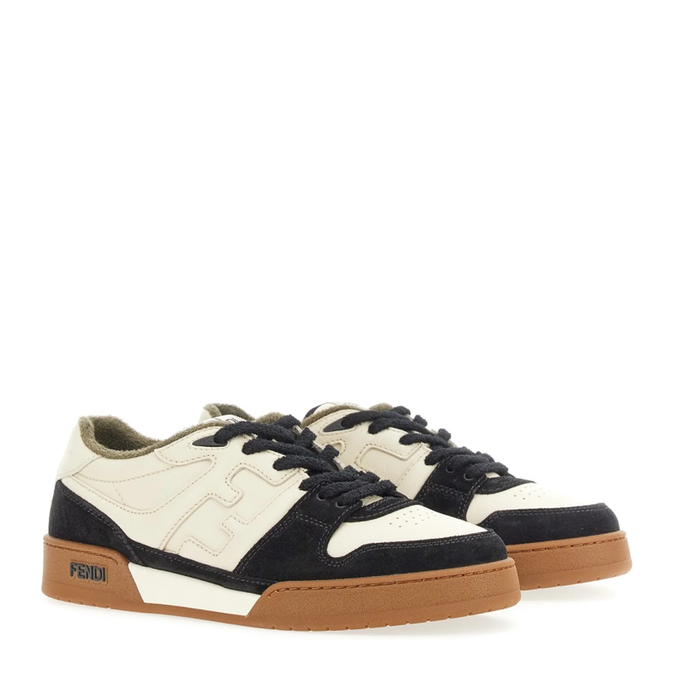 Low Top Sneaker - Image 3
