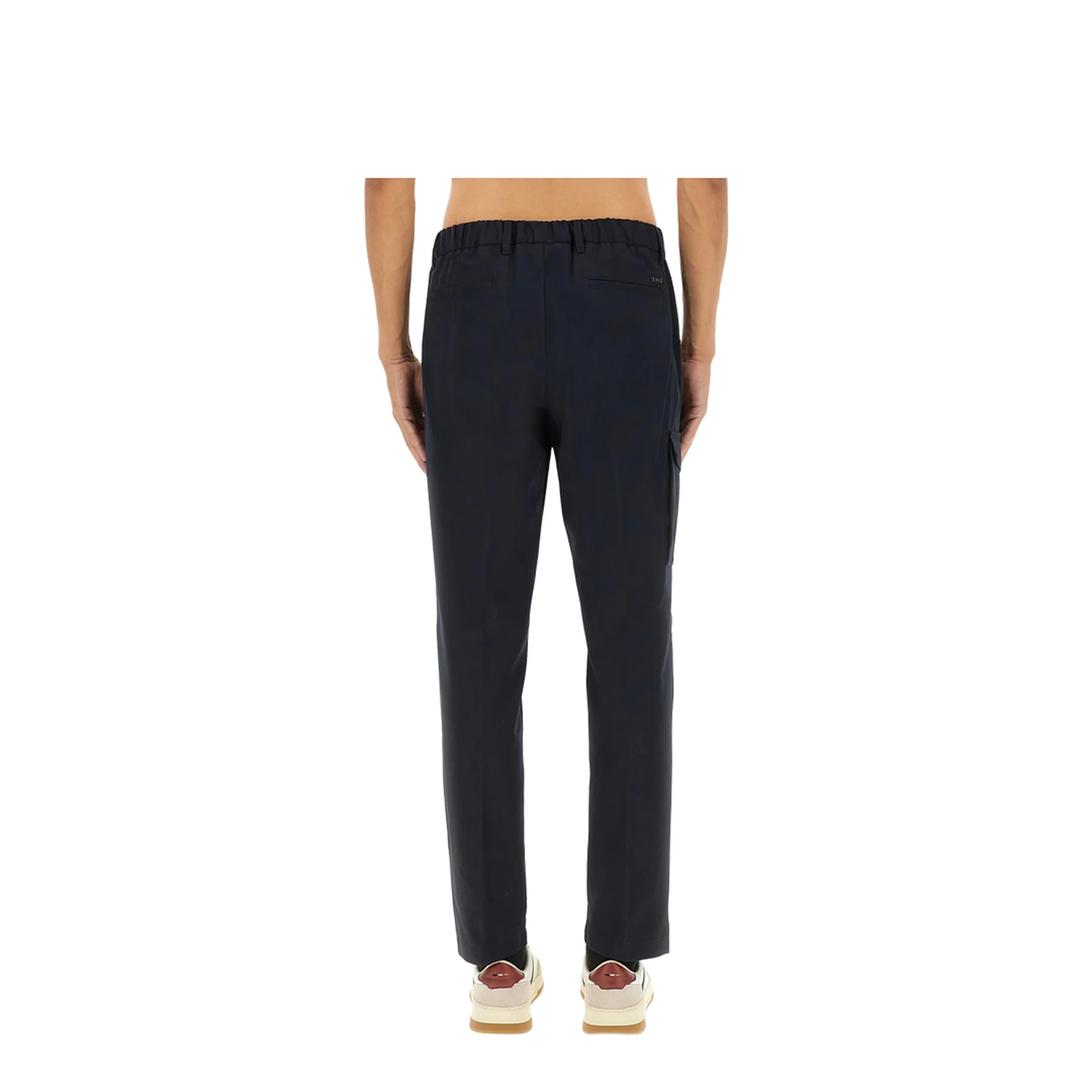 Cargo Pants Resort - Image 4