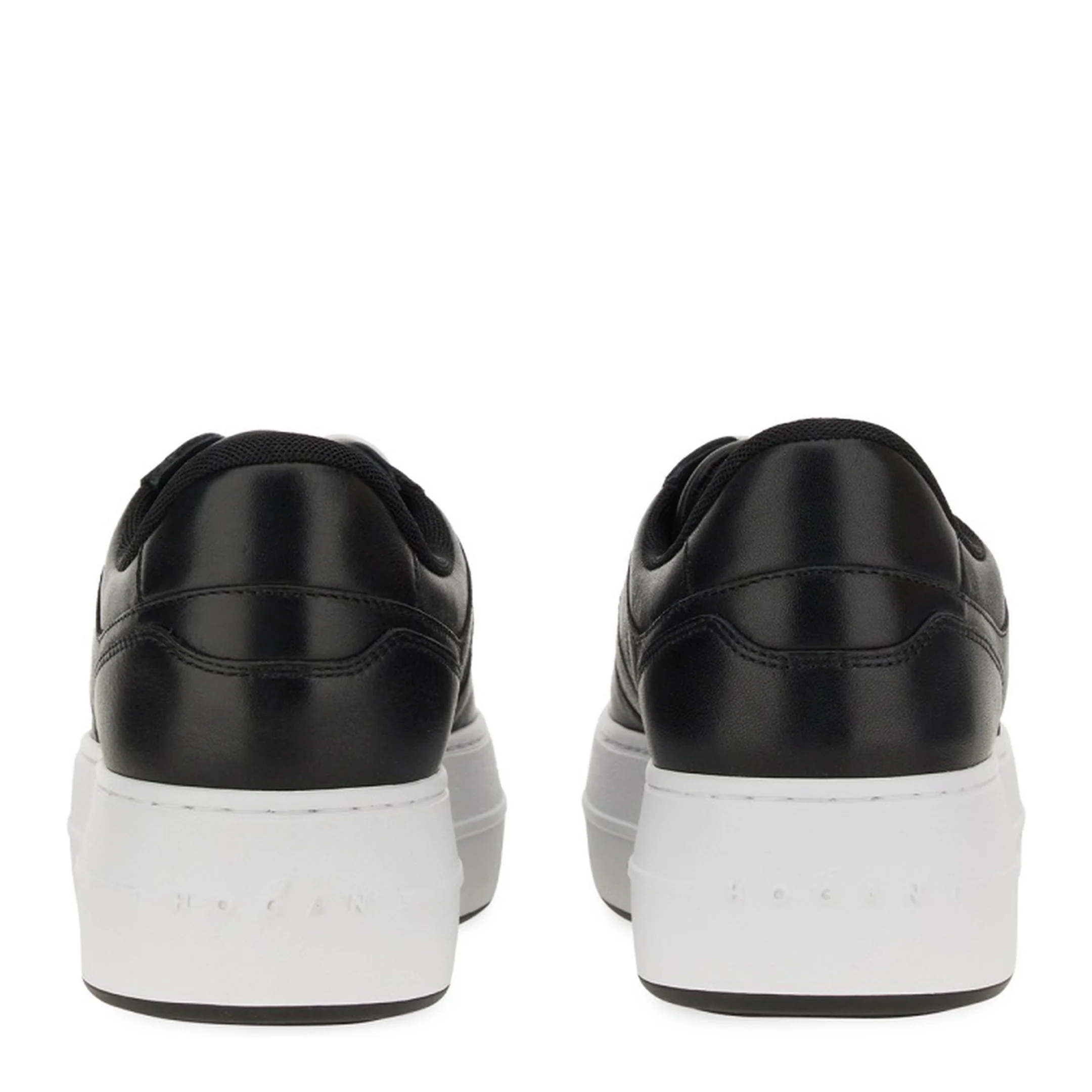 Sneaker Skyscraper - Image 4