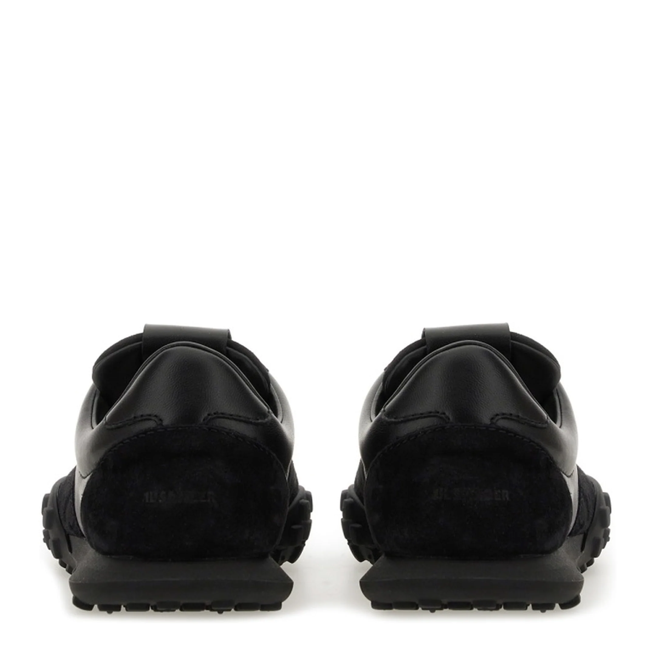 Low Top Sneaker - Image 4