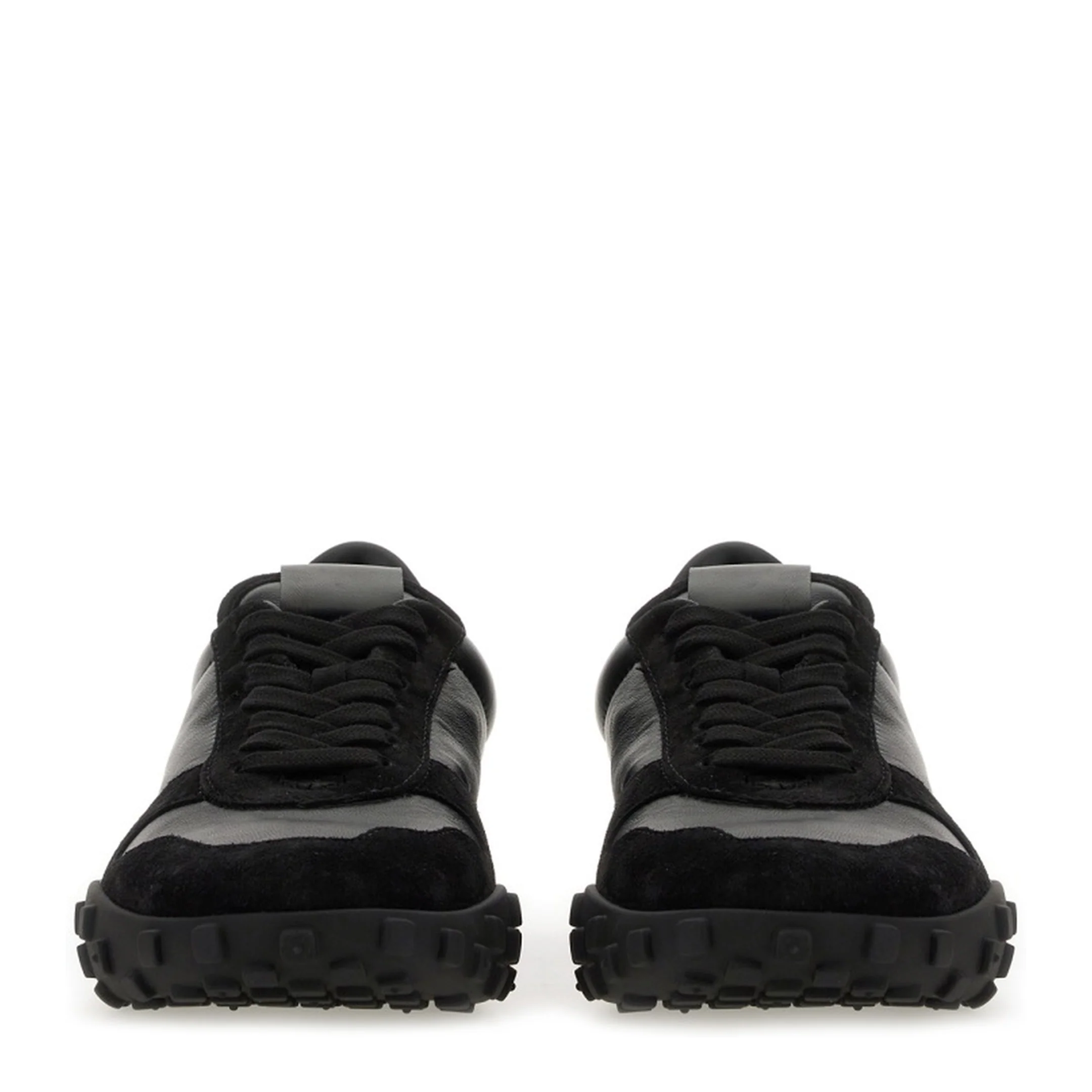 Low Top Sneaker - Image 5
