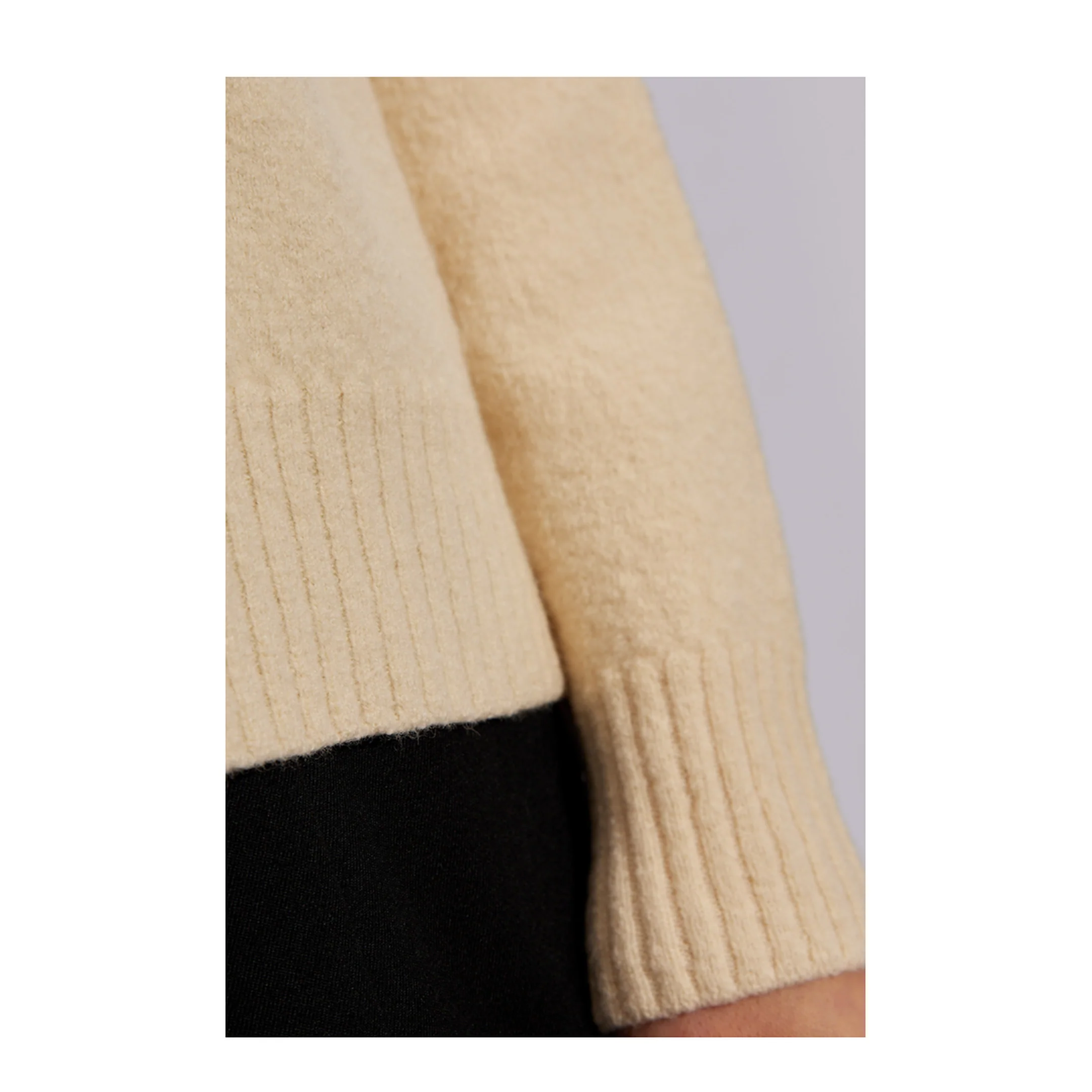 Women's Wool Sweater Cream - Image 2
