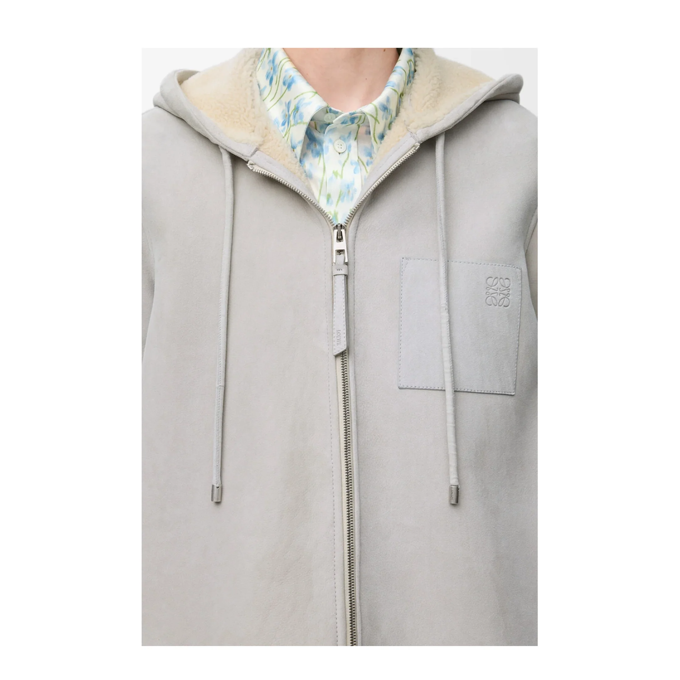 Women's Suit - Image 4