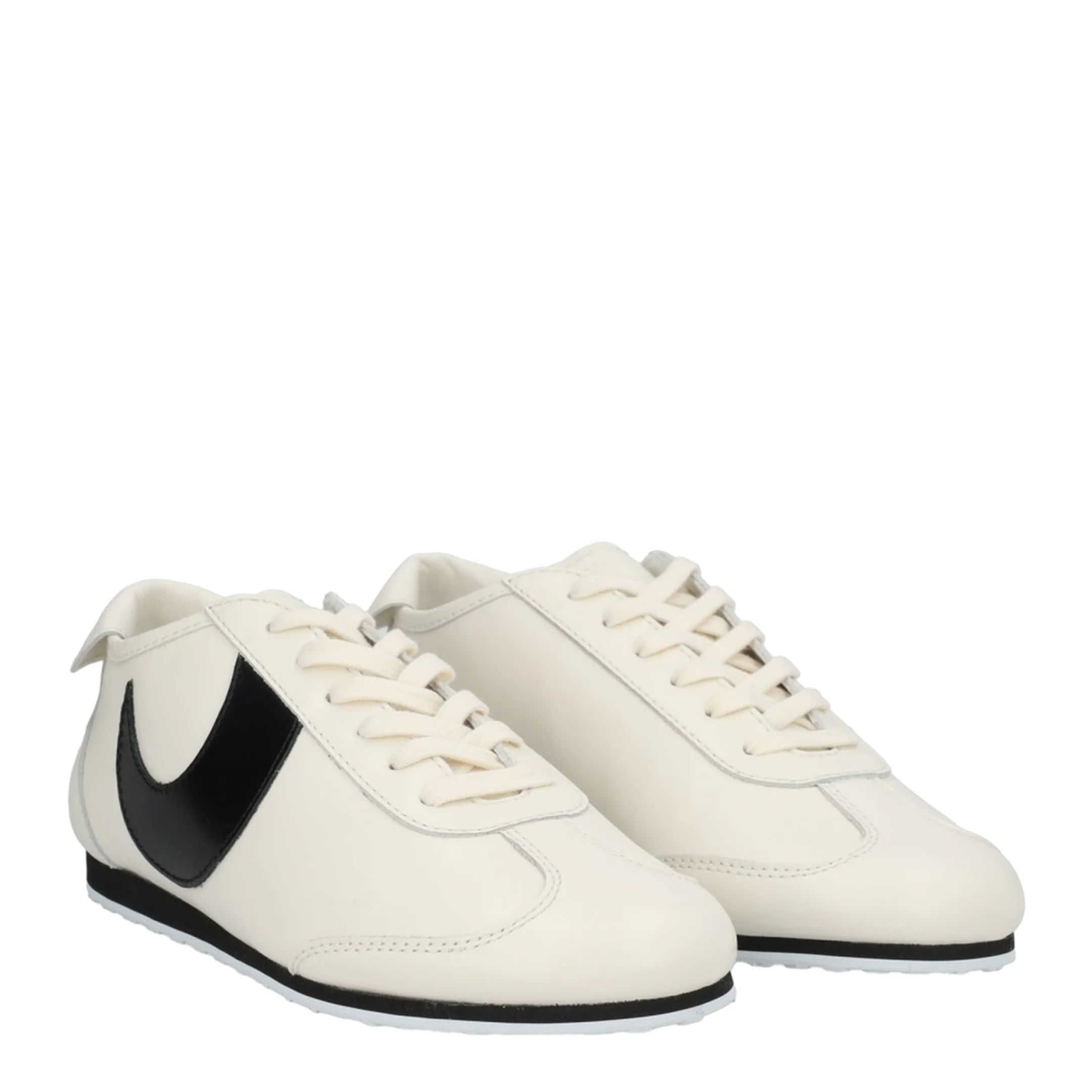 Astra Sneaker - Image 2