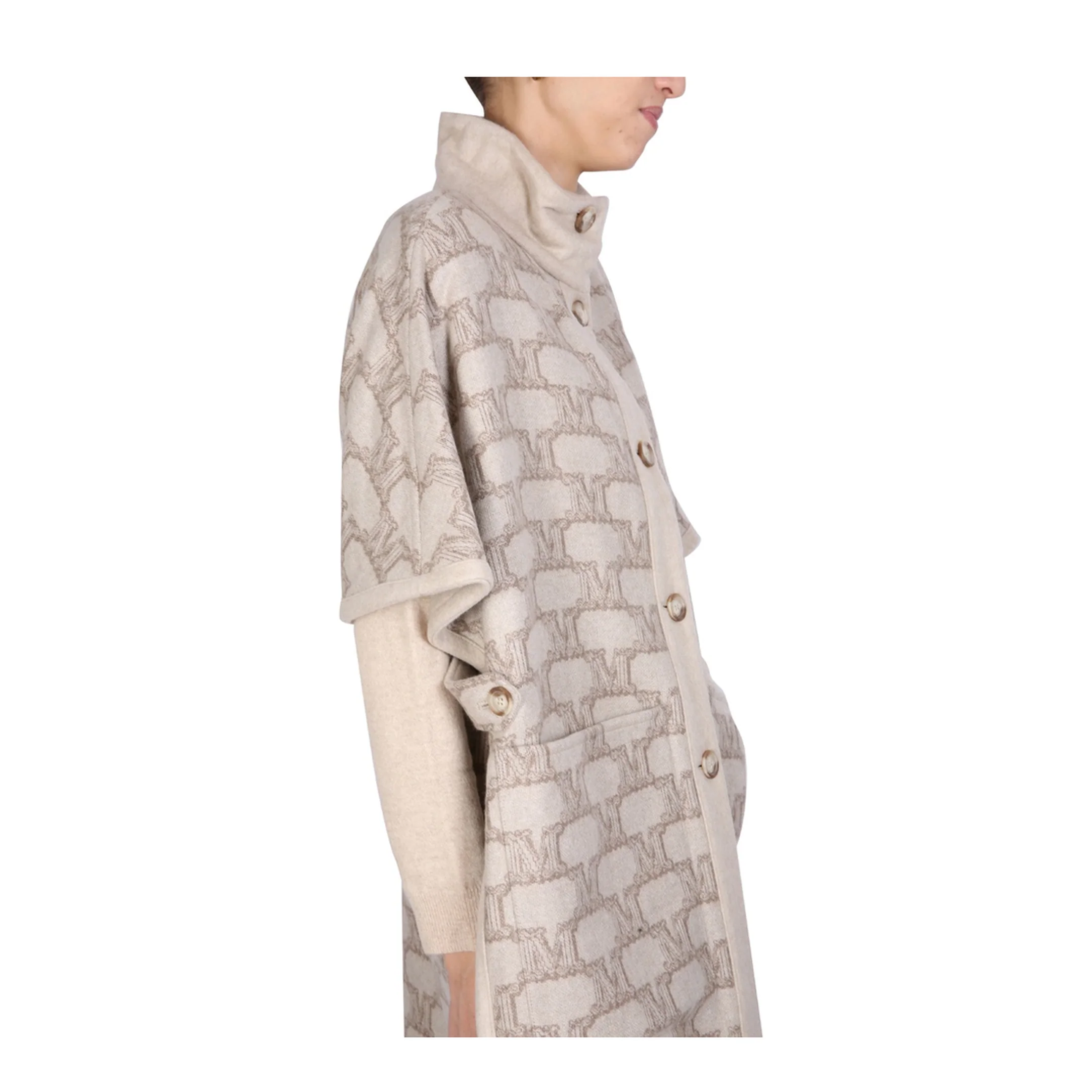 Hood Hood - Image 4