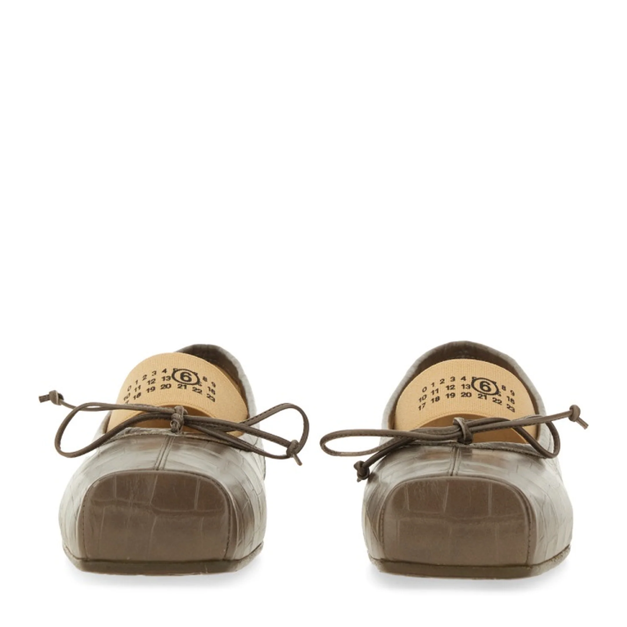 Crocodile-Effect Leather Ballerina - Image 4