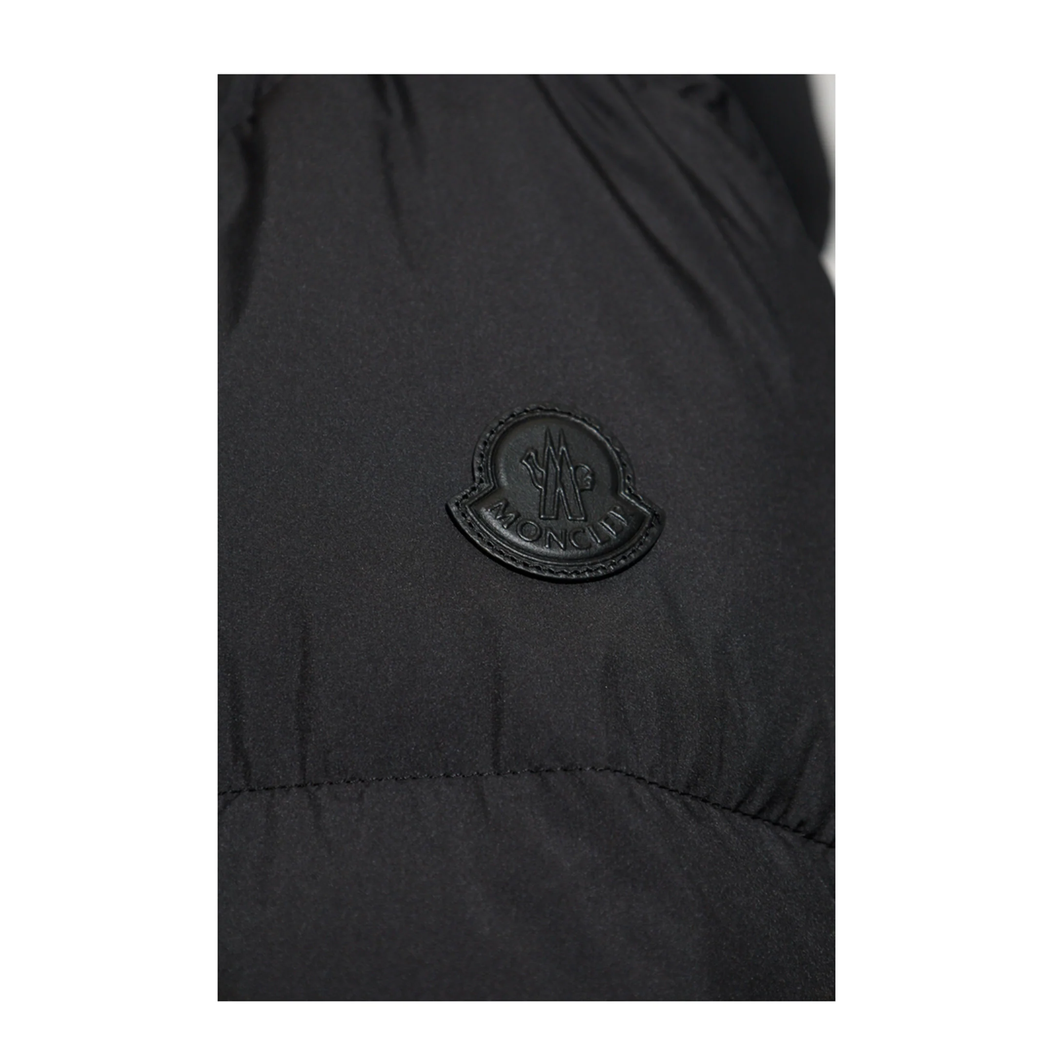 Black Estom Vertical-Quilted Hooded Short Down Jacket - Image 5