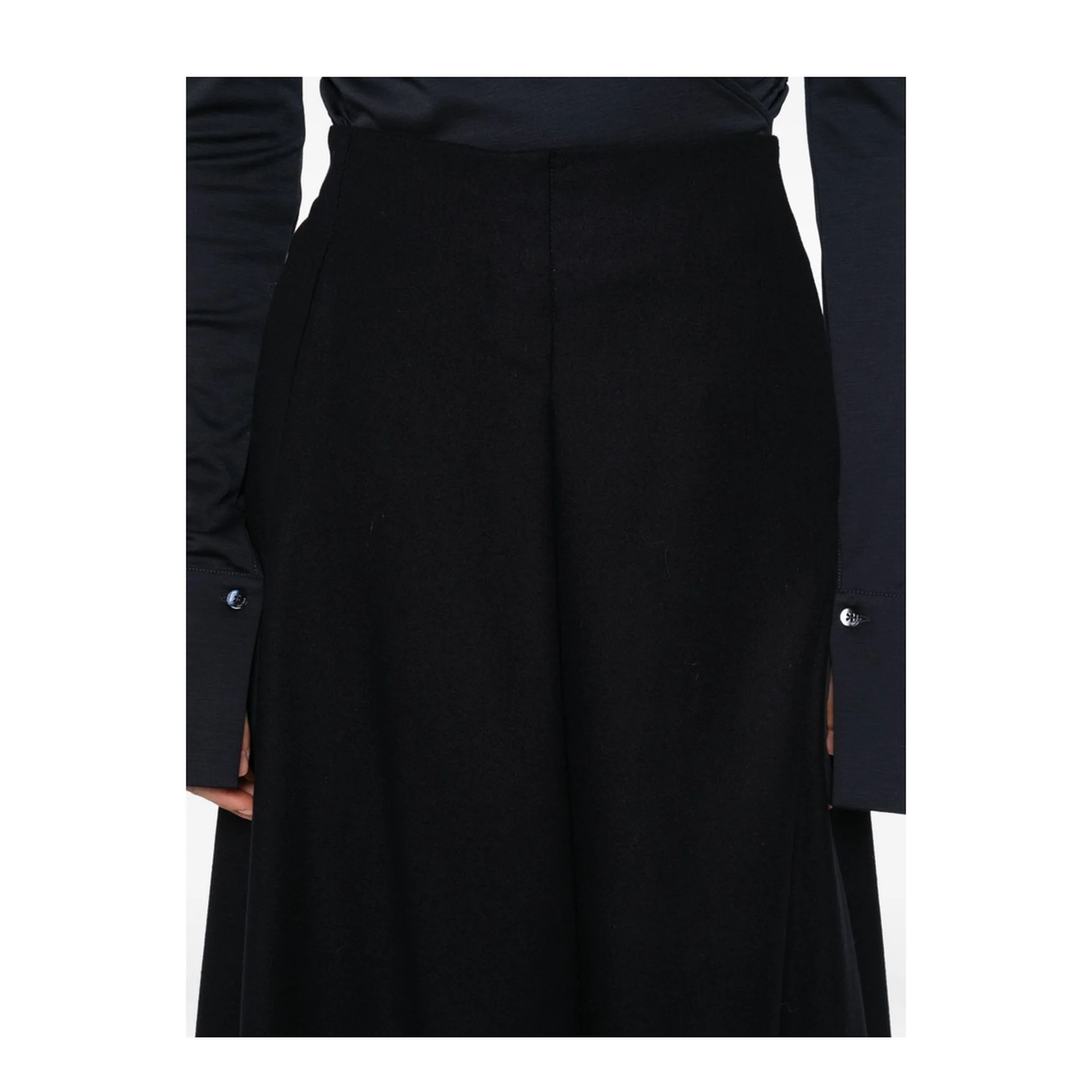 Blue Skirt – Refined Elegance - Image 3