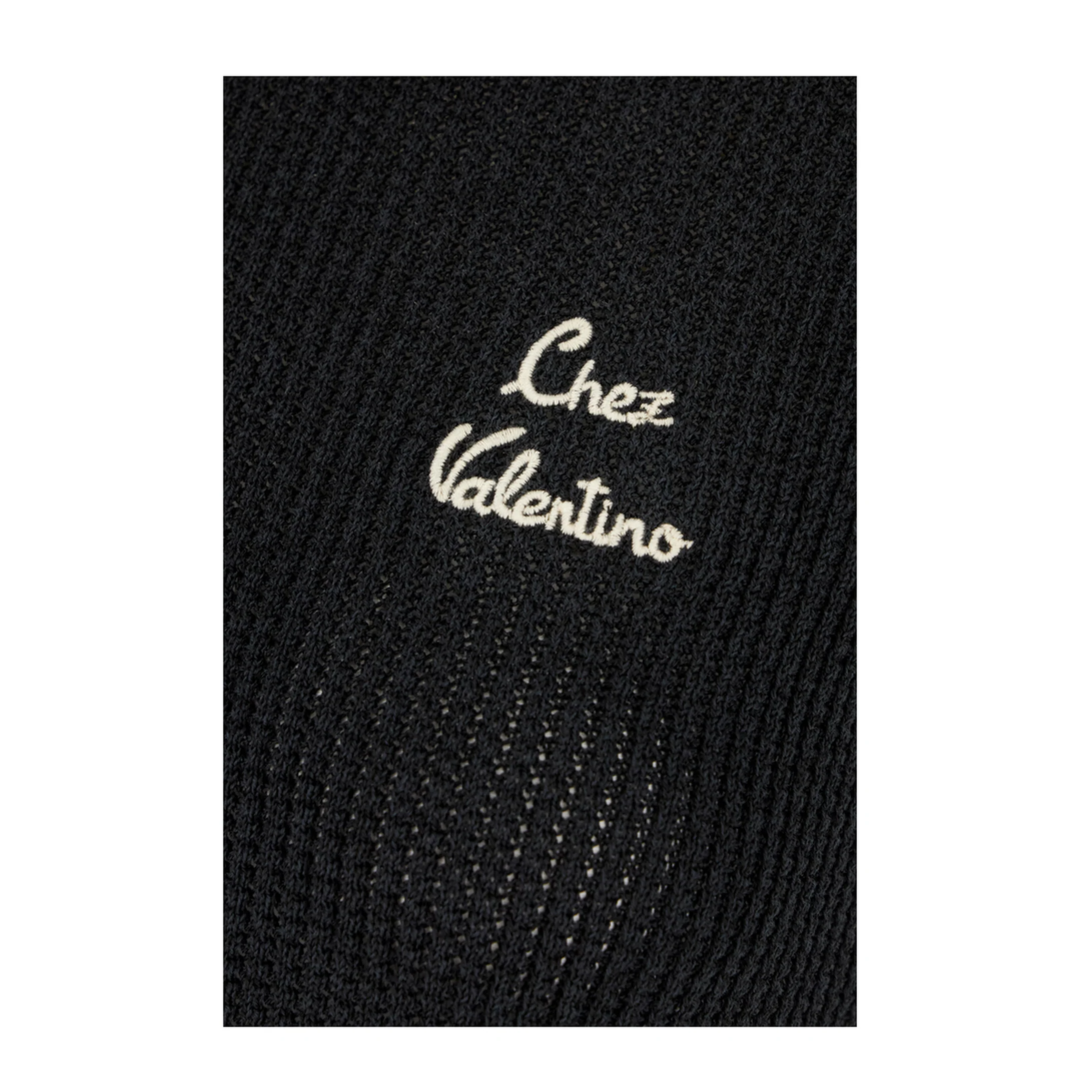 Sleeveless Knitted Sweater Black - Image 3