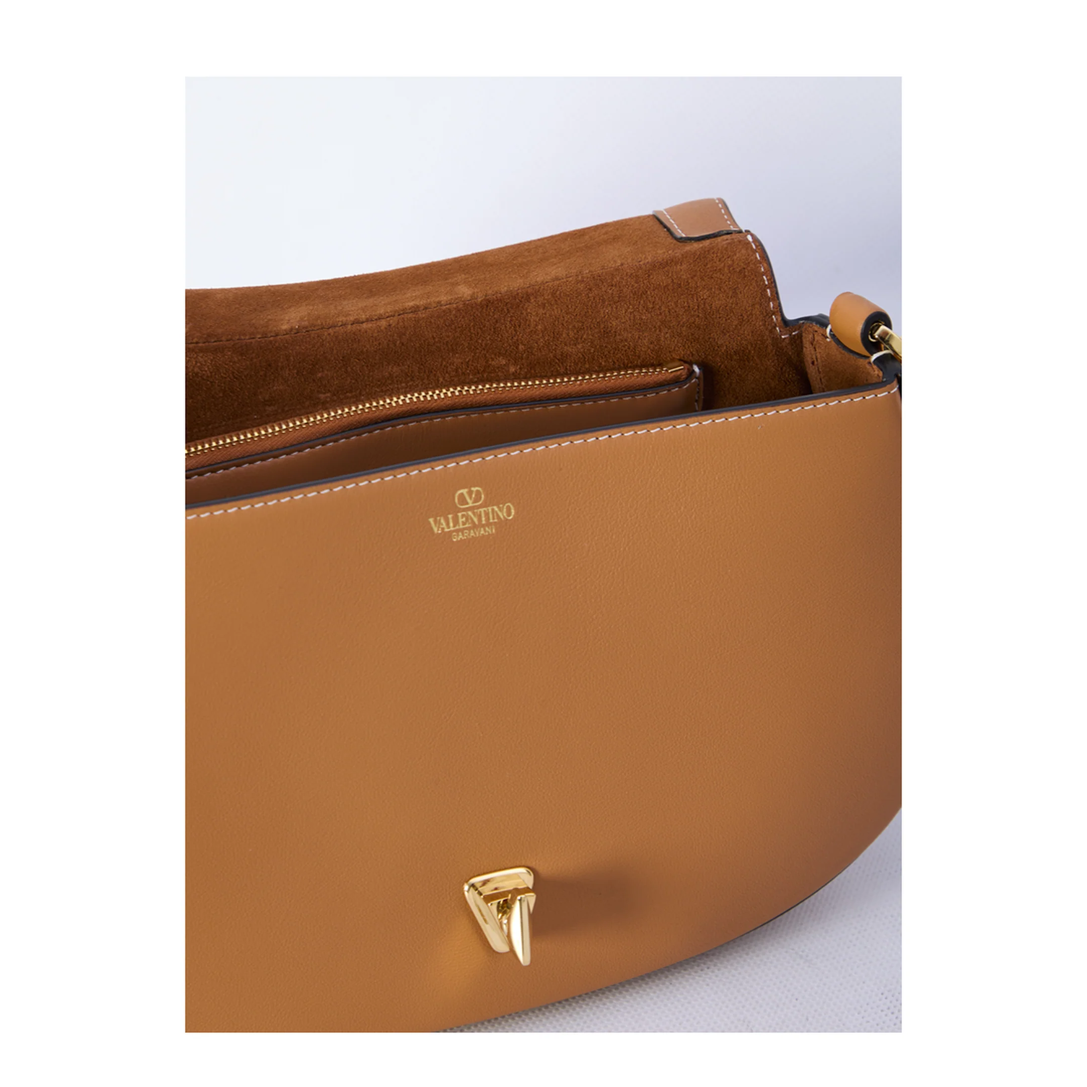 Ohval Small Shoulder Bag - Image 4