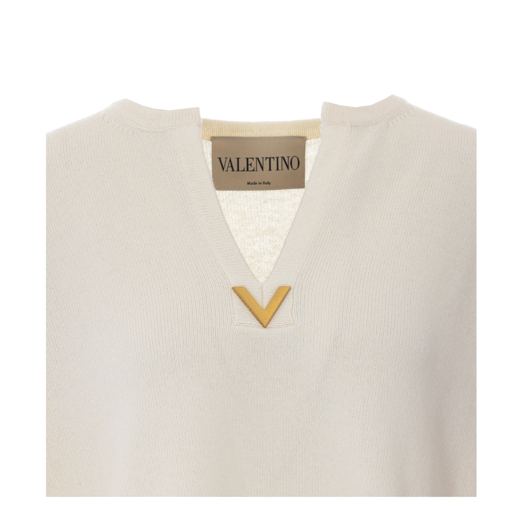 Sweaters in White - Image 4