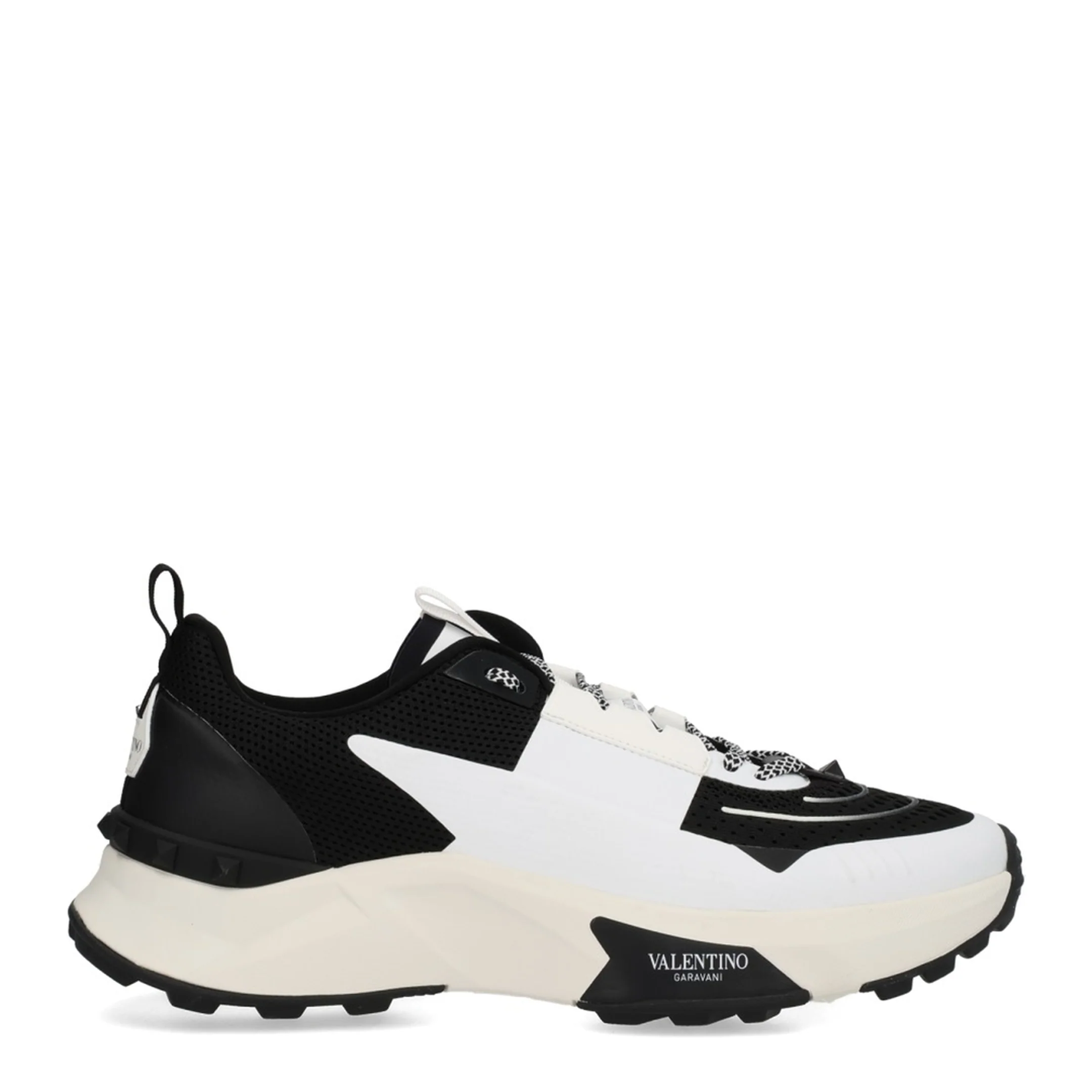 True Act Sneaker