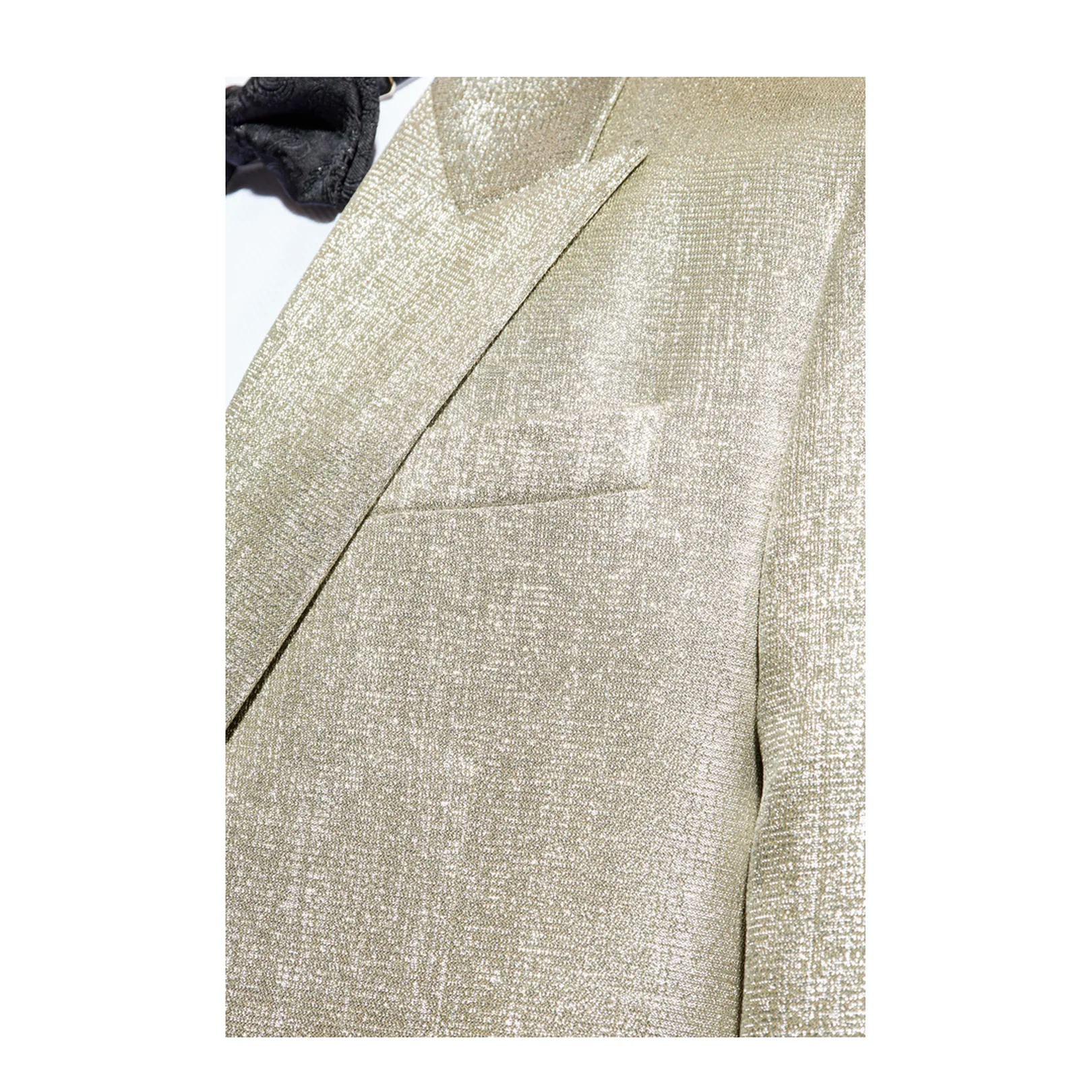Blazer Silver Lurex Thread - Image 5