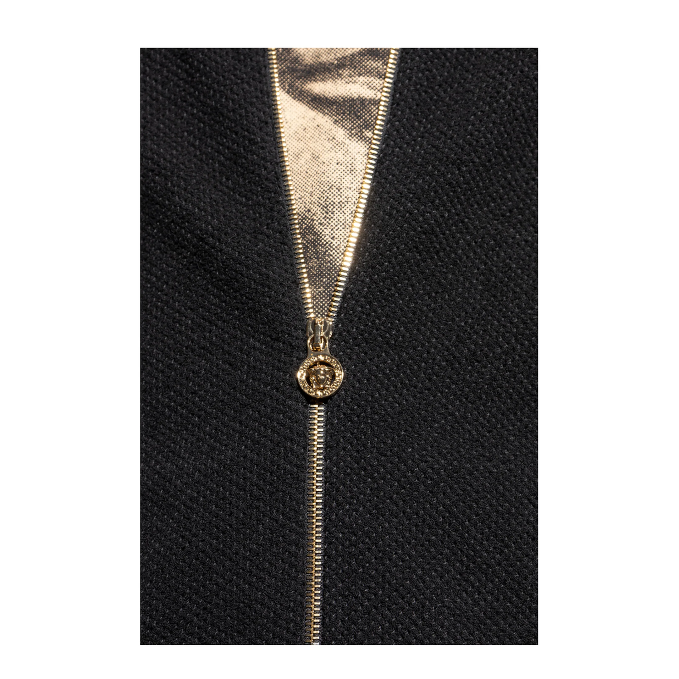 Medusa Jacquard Zip Knit Sweater - Image 4